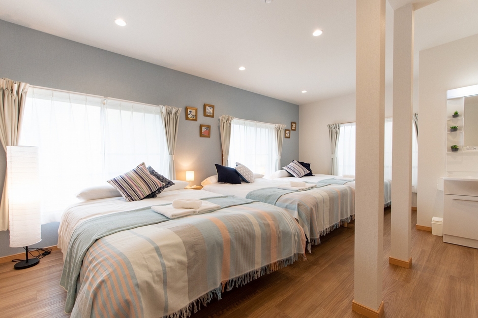 さくら家 3Fベッドルーム(2)