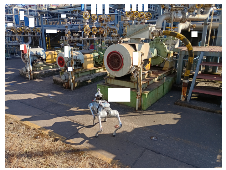 図5. データ収集中の四足歩行ロボット