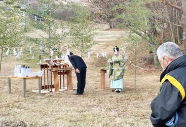 広島の「恐羅漢スノーパーク」　 シーズン中の無事故を祈る安全祈願祭を開催　 -12月中旬のゲレンデオープンに向け準備進行中！-