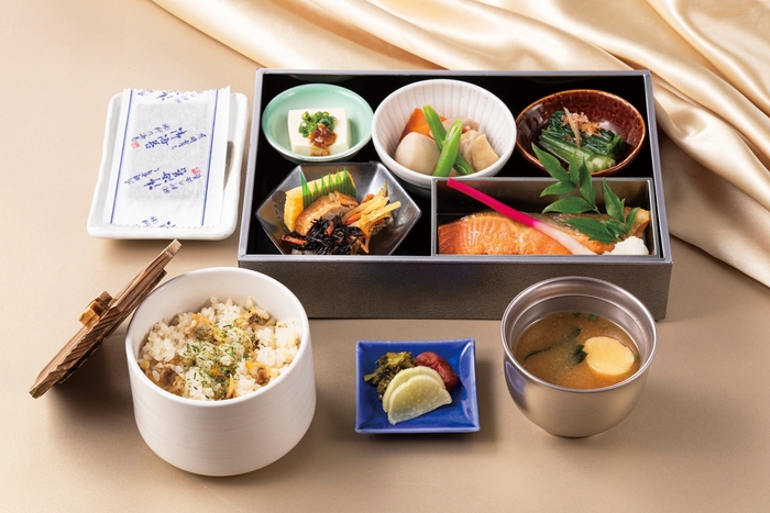 あさりの炊き込みご飯の和食膳　～omoiyari～