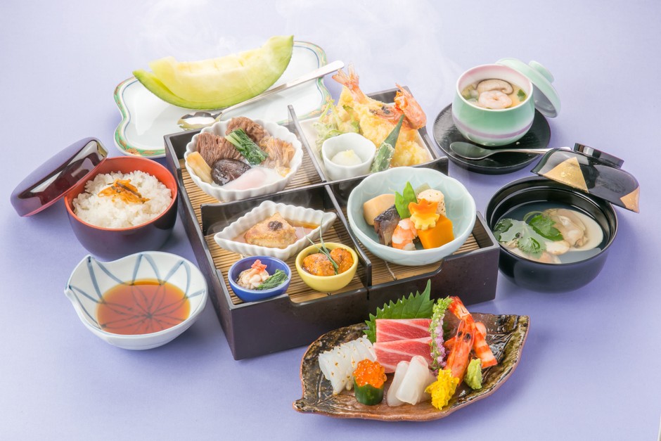 あったか懐石弁当　月下美人(げっかびじん)