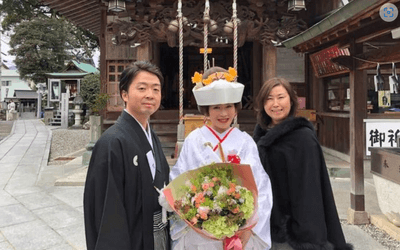 2020年12月神前式(シンシアリーで成婚されたお二人と共に)
