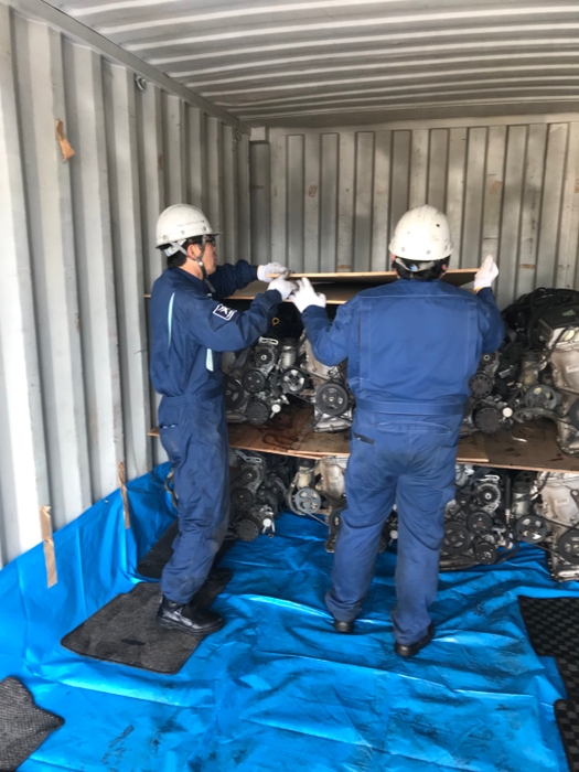 First shipment of recycled automobile parts to Myanmar 