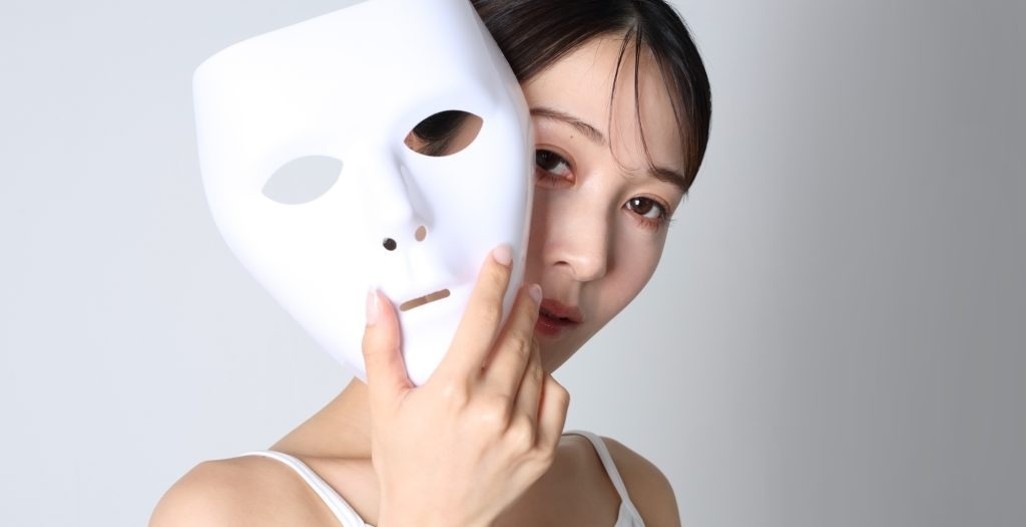 親の再婚、大丈夫?結婚詐欺・後妻業から親と家族を守るために子どもが確認すべきこと5選!