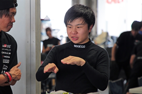 #32 小林利徠斗(NETZ NOVEL MIE)