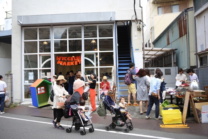 ヒュッグリ市 第1回の様子