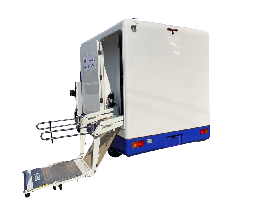 車椅子リフター仕様 (オプション)