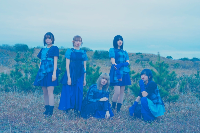 広瀬みのり 百瀬怜 綾瀬志希 月雲ねる 青柳透(左→右)