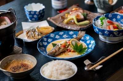 夕食