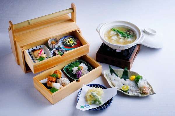 ▲夏に旬を迎える淡路島天然鱧を使用した「鱧づくし御膳」