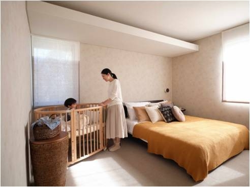 赤ちゃんを安全に寝かせられる「かぞく寝室」