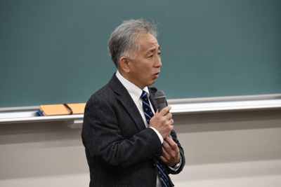 代表世話人の梅田教授