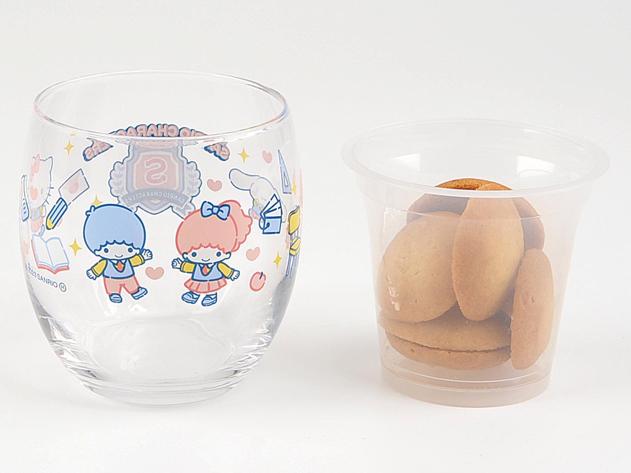 サンリオキャラクターズのグラス入り クッキー&ココアクッキー 5月19日(金)より数量限定で発売!