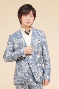 竹島 宏、「竹島 宏 25周年の入り口 Jewel Box～ムーンストーン～」開催。
「迷いなく歌と向き合い、ファンの皆様に最高の音楽を届けたい」