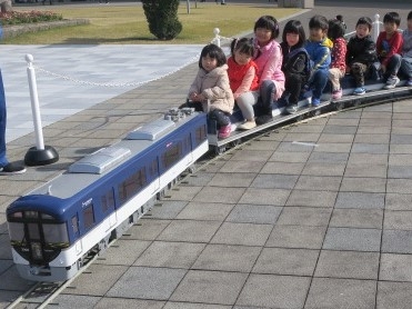 3000系ミニ電車（イメージ）