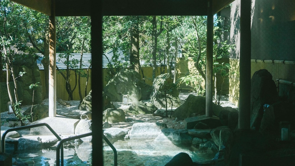 湯ざわりなめらかな美人の湯で、ゆったりとした癒しのひとときをお楽しみいただけます。