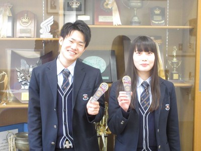今回のチームリーダー 杉本くん(写真左)、鳥越さん(写真右)