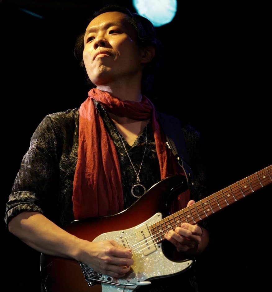 ギター:樋口征宏