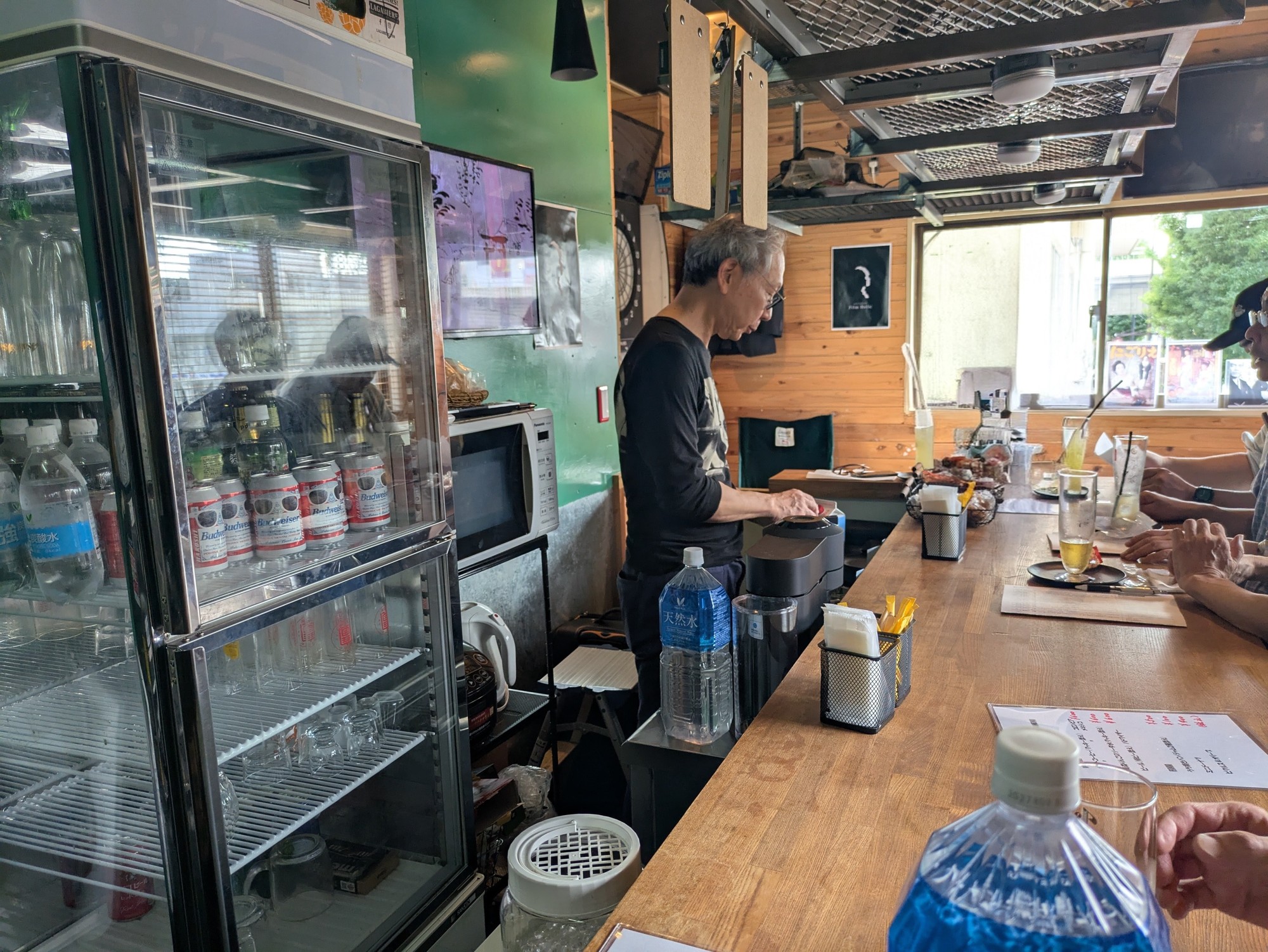 映画・文学・音楽を語らう場所「シモチカ喫茶房」オープン