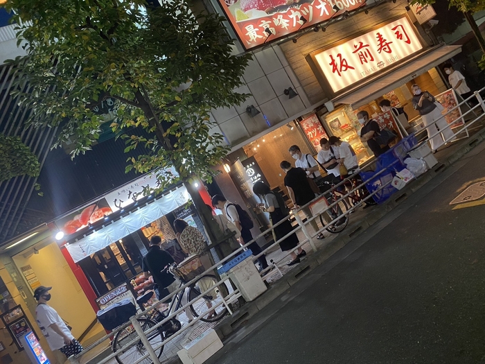 立喰い寿司 ひなと丸 (1)