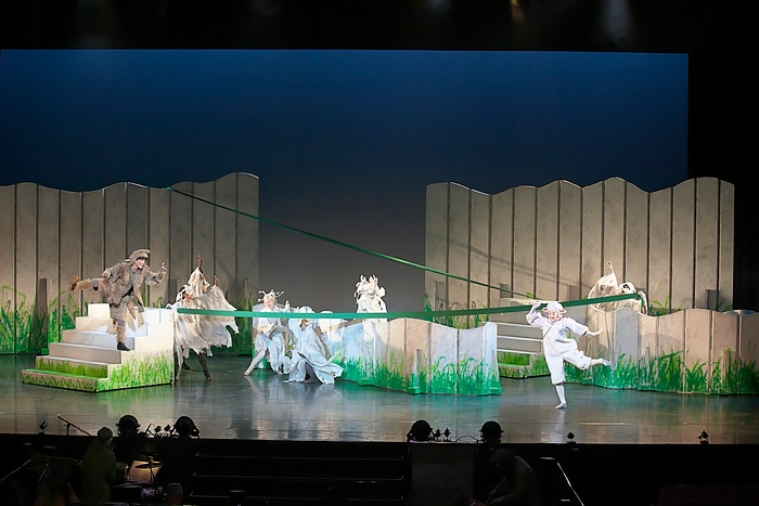 音楽劇「あらしのよるに」 撮影:青木 司