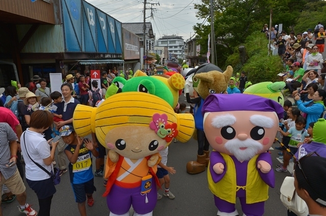 ご当地キャラ24体レース参戦！