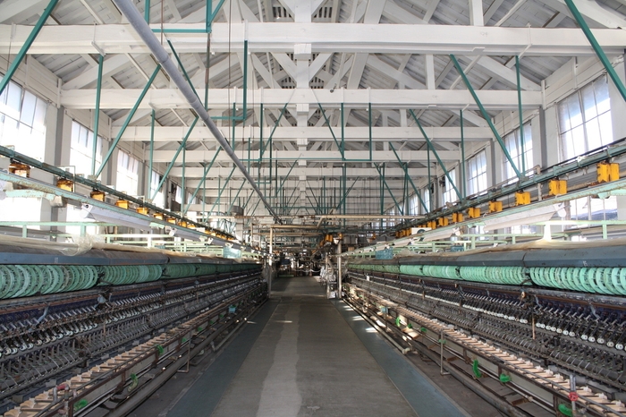 富岡製糸場の繰糸所内部　※画像提供　富岡市