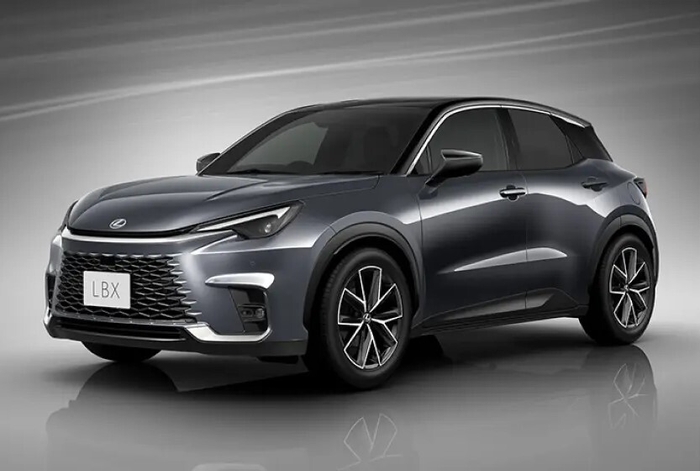 LEXUS LBX