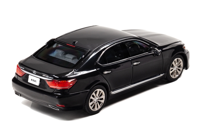 1/43 レクサス LS460 2015 警察本部幹部指揮車両:右後