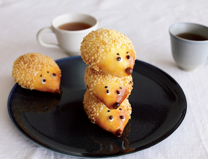 つぶらな瞳のはりねずみパン