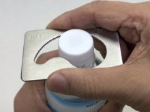 ペットボトルなら簡単に開栓!