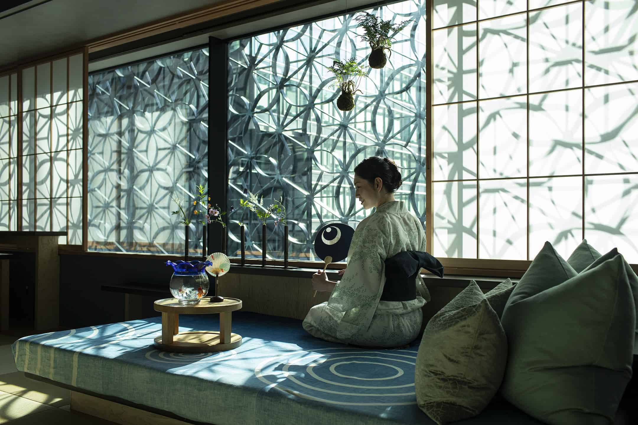 星のや東京 藍染の布地を使用した客室や亜麻の滞在着など、江戸の知恵を活かした「江戸涼み滞在」開催 期間:2020年6月1日~8月31日