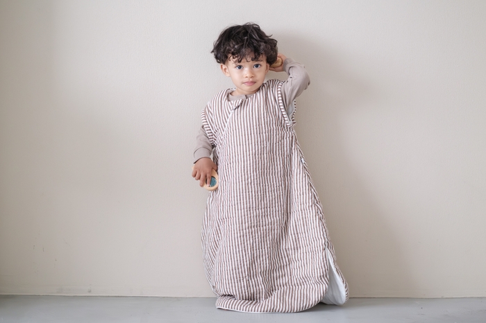 ストライプ柄ブラウン