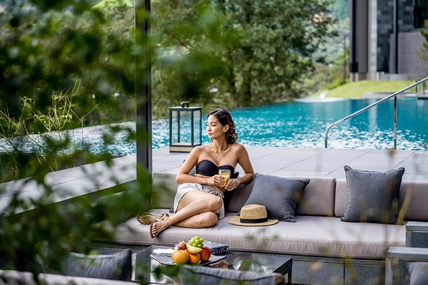 カバナでのリゾート感たっぷりのひととき（イメージ）