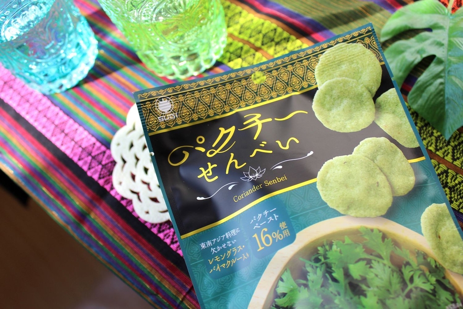 パクチーせんべい パッケージ1