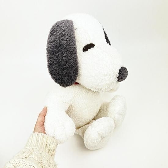 スヌーピーのぬいぐるみ