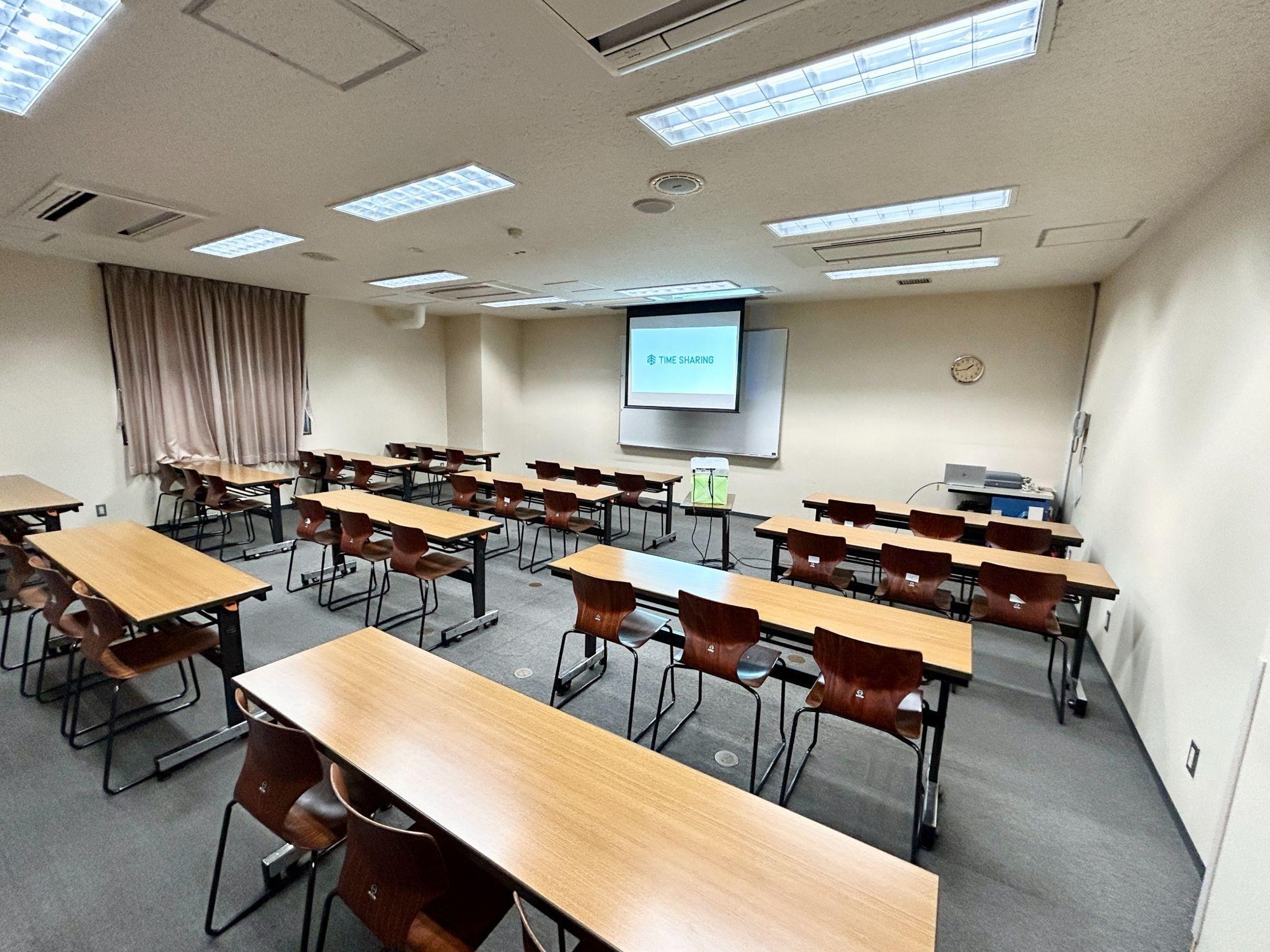 東京YWCA(御茶ノ水) 貸し会議室 217室