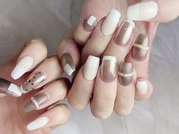 シンプルなデザインも格上の仕上がりに 理想の指先と目元が叶う Nail Eyelash Junx 神戸三宮店 を駅近ドットコムで公開 Newscast