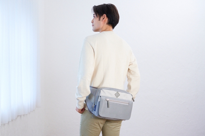 型押しモデル/シルバーグレー