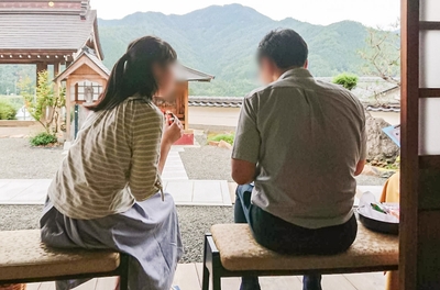 お寺で出会う