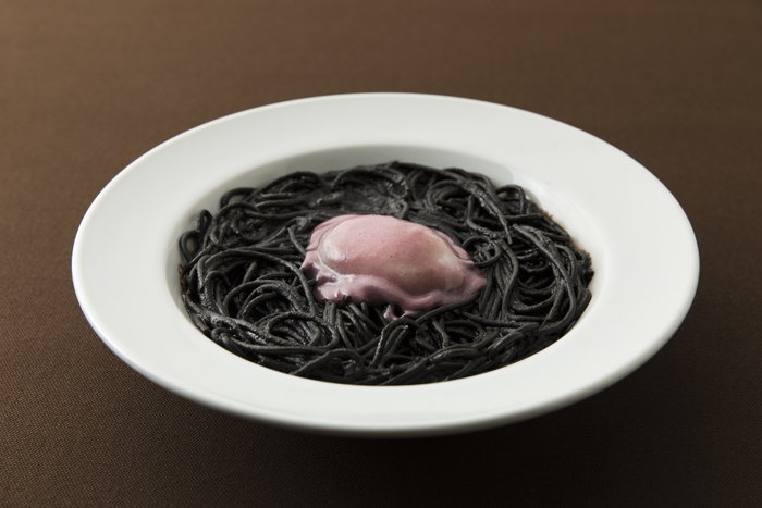 MEDAMA~めだま~ イカ墨ととろ~り卵のスパゲッティ