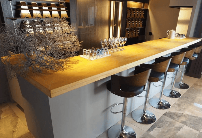 フロント&BAR