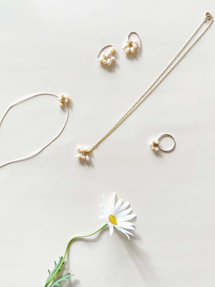 素材本来の美しさを生かしたジュエリー