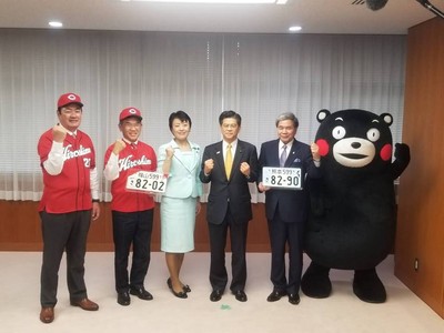 表敬訪問(©2010熊本県くまモン)