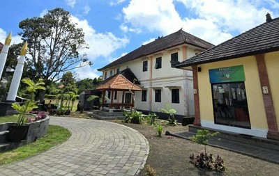 バリ島 学校2