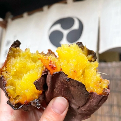 巨大な壺でじっくり焼き上げたとろけるような甘さの焼き芋 　日本一を目指して「第3回焼き芋グランプリ」に出店