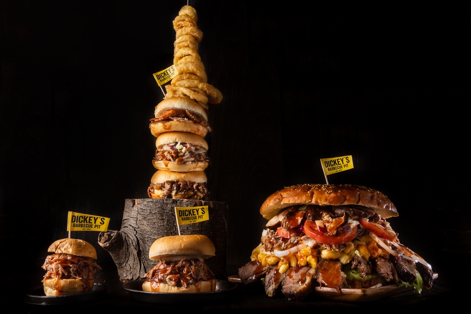 ディッキーズタワーバーガー4,950円(税込)＜代々木店限定メニュー＞
