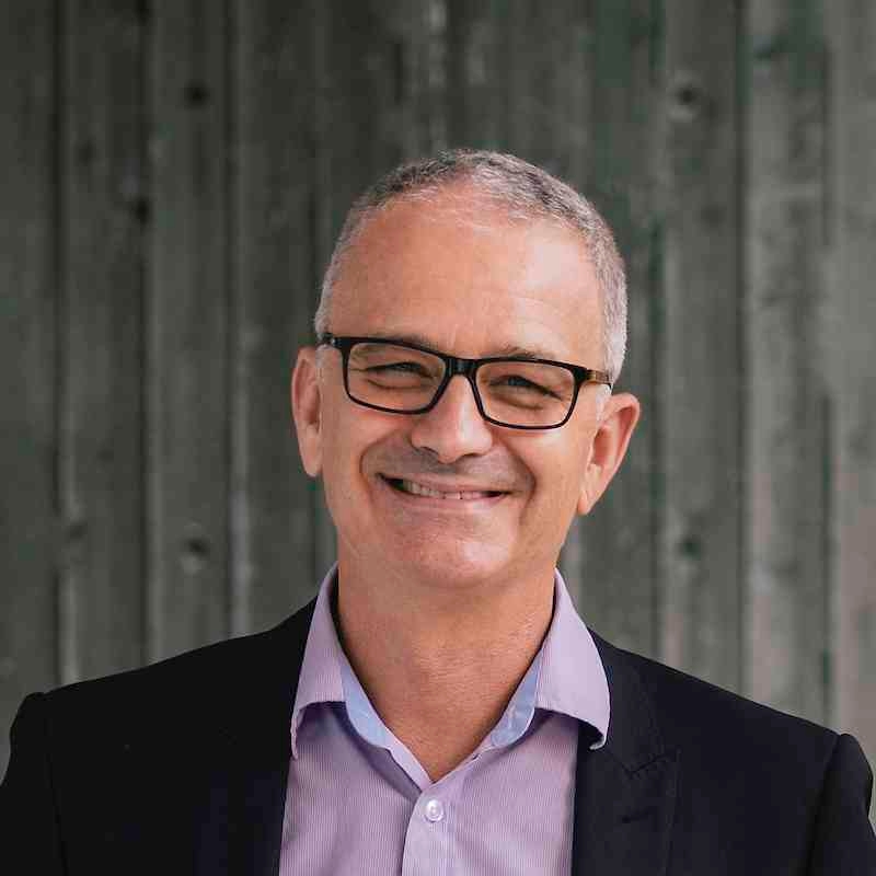 北海道トラックス 創設者:サイモン・ロビンソン氏