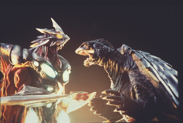 ©KADOKAWA 徳間書店 日本テレビ 博報堂 DY メディアパートナーズ 日販/1999