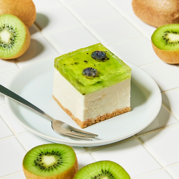 「キウイレアチーズ」